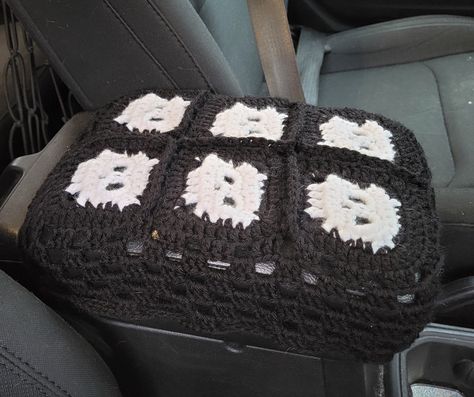 Skull Crochet Center Console Cover -  #Center #Console #cover #Crochet #Skull Crochet Car Console Cover Free Pattern, Alt Car Decor, Emo Car Decor, Gothic Car Decor, Goth Car Accessories, Crochet Headrest Cover, Goth Car Decor, Crochet Center Console Cover, Decorated Car Interior