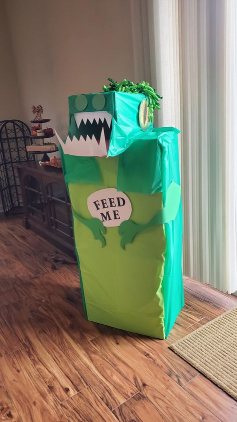 Halloween Candy Collection Box Ideas, Monster Box For Candy, Candy Donation Box Ideas Halloween, Halloween Candy Box, Monster Box, Candies Shoes, Donation Box, School Collection, Fright Night