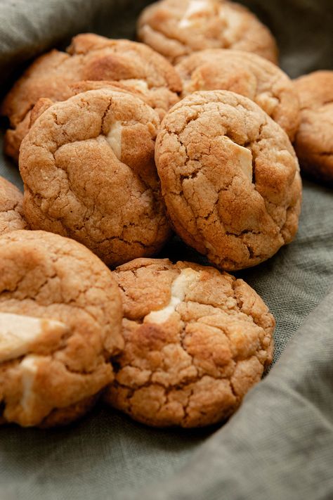 Miso White Chocolate Cookies with Brown Butter! White Chocolate Miso Cookies, Cookies With Brown Butter, White Chocolate Cookies, Special Desserts, Asian Desserts, Recipe Boards, Snickerdoodles, No Bake Treats, Brown Butter