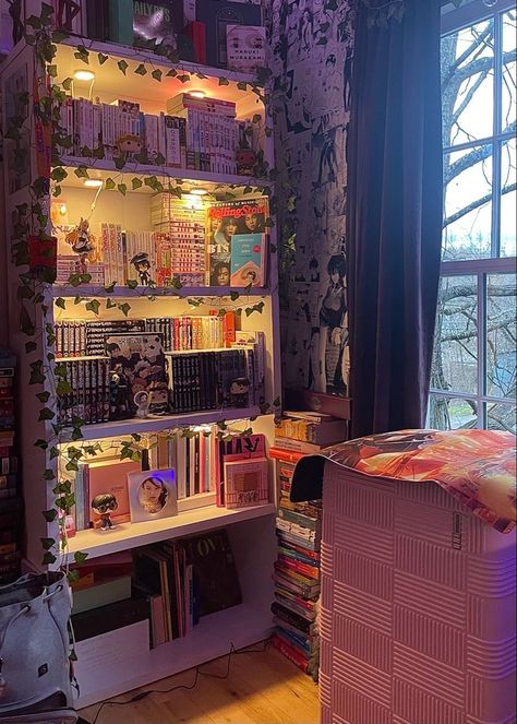 Kpop Bookshelf, Bookshelf Inspo, Anime Bedroom Ideas, Hangout Room, Otaku Room, Makeover Bedroom, Pinterest Room Decor, Cute Bedroom Decor, Cute Room Ideas