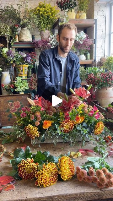 Sympathy Plant Arrangements, Making Floral Arrangements, Wax Flower Arrangement, Chicken Wire Flower Arrangements, Fall Hydrangea Arrangements, Fall Floral Arrangements For Home, Spring Arrangements Floral, How To Arrange Flowers In A Vase, Fall Floral Arrangements Centerpiece