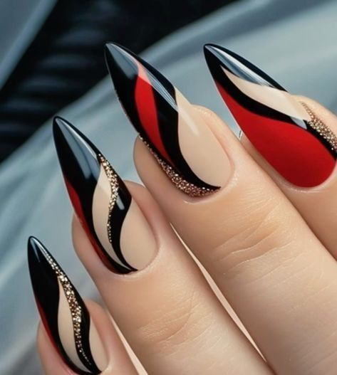 Unghie Sfumate, Latest Nail Designs, Fancy Nails Designs, Grunge Nails, Stiletto Nails Designs, Pretty Nail Art Designs, Nail Art Designs Videos, Fabulous Nails, Bling Nails