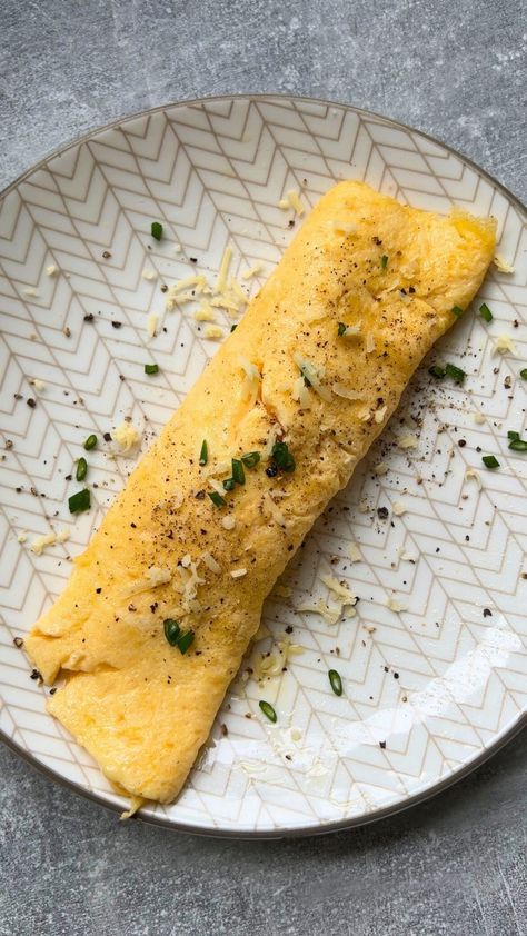 Classic French Omelette Recipe | Verna Gao Yakitori Chicken Skewers, Salmon Couscous, French Omelette, Honey Chicken Wings, Salmon Skewers, Homemade Chilli, Miso Salmon, Lime Salmon, Pitta Bread