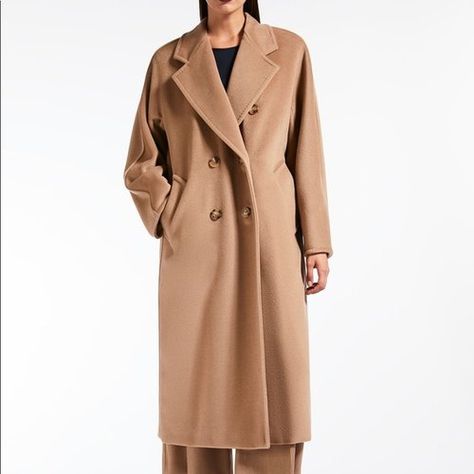 Burberry vs. Max Mara: Which Overcoat Makes Sense For You? — Meurice Camel Coat Outfit Classy, Camel Coat Outfit Casual, Camel Coat Outfit, Camel Wool Coat, Max Mara Coat, Mode Mantel, Haute Couture Brands, Burberry Coat, Office Wear Women