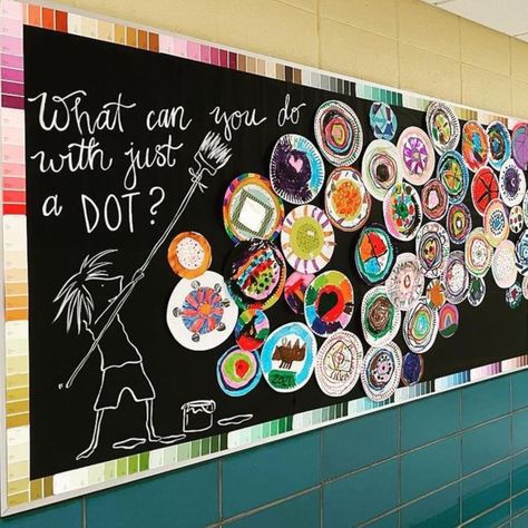 Elementary Mural Ideas, Art Bulletin Boards Preschool, School Foyer, Art Bulletin Board, The Dot Book, Herve Tullet, Art Bulletin Boards, Group Art Projects, Library Center