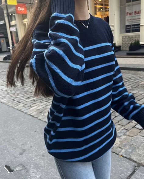 Stripes Sweater, Oversized Crewneck, Blue Sweater, Cotton Knit, Crewneck Sweater, Blue Sweaters, Stripe Sweater, Brandy Melville, Oversized Fits