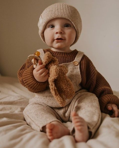 H&m Newborn, One Year Old Outfits Boy, Classy Baby Boy Outfits, Baby Boy Aesthetic Newborn, Baby Boy Clothes Aesthetic, Baby Boy Style Newborn, Blond Baby Boy, Baby Boy Aesthetics, Newborn Outfits Boy