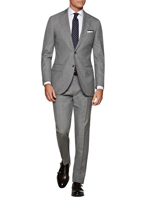 Mens Suit Fit, Wedding Guest Men, Interview Suits, Grey Tuxedo, Grey Suit Men, Wedding Suits Groom, Italian Men, Flat Front Pants, Silk Suit