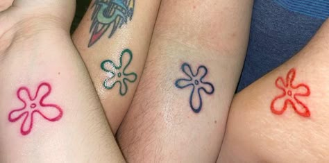 Small Matching Spongebob Tattoo, Spongebob Tattoos Friends, Small Tattoos Spongebob, Spongebob Simple Tattoo, Inexpensive Tattoo Ideas, Spongebob Best Friend Tattoos, Cute Spongebob Tattoos, Spongebob Friend Tattoos, Matching Tattoos Spongebob