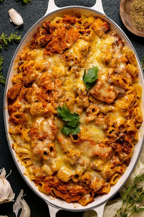 Spicy Pumpkin Pasta Bake | Simple Healthy Recipes, Complex Flavors | Orchids + Sweet Tea Recipes With Pumpkin Puree, Recipes With Pumpkin, Pumpkin Pasta Bake, Easy Fall Dinners, Cozy Fall Recipes, Pasta Noodle Recipe, Pumpkin Pasta, Easy Chicken Pot Pie, Pumpkin Flavor