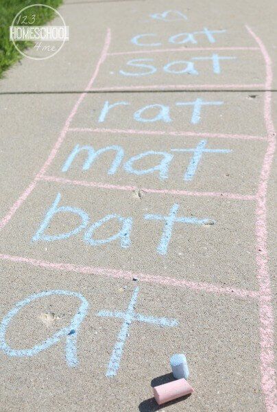 Outdoor Kindergarten, Word Family Reading, Kindergarten Word Families, Word Ladders, Outdoor Learning Activities, Word Family Activities, Phonics Games, Summer Learning, Sidewalk Chalk