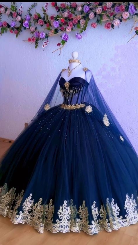 Puffy Prom Dresses, Fairytale Romance, Quinceanera Themes Dresses, Ball Gowns Prom Elegant, Ball Gowns Aesthetic, Prom Elegant, Ball Gowns Wedding Dress, Quinceanera Dresses Blue, Pretty Quinceanera Dresses