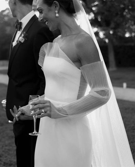 Timeless And Classic Wedding Dress, Classic Modern Bride, The Newhite Bridal, Wedding Classic Dress, Newhite Wedding Dresses, Modern Chic Bride, Unique Bridal Veil, Modern Strapless Wedding Dress, Modern Bridal Look