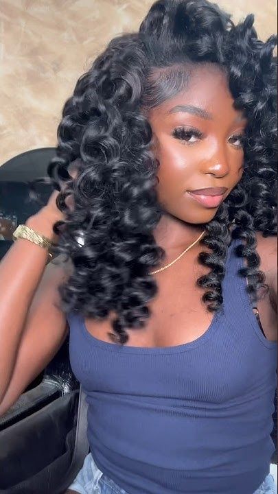 Flip over quick weave using 4 bundles of curly hair blown out, and wand curled￼ Flip Over Quick Weave, Quick Weave Curly, Curly Hair Sew In, Quick Weave Hairstyles, Quick Weave, Dope Hairstyles, Hair Ponytail Styles, Hair Laid, Hair Crush