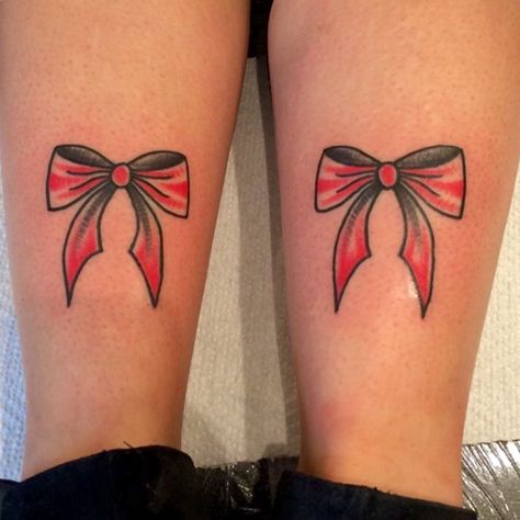 American Traditional Bow Tattoo, Traditional Bow Tattoo, Bow Lower Back Tattoo, Doily Tattoo, Ribbon Tattoos Bow Leg, Bow Tattoo Back Of Leg Ribbons, Back Thigh Bow Tattoo, Lace Bow Tattoos, Bum Tattoo