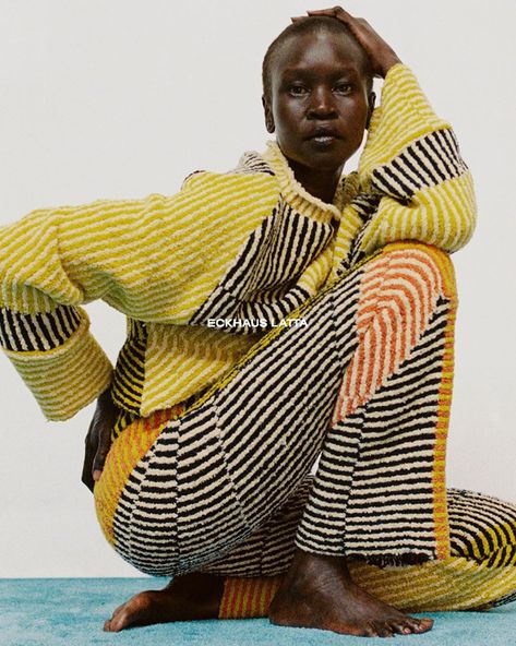 Alek Wek, Spring Fashion Chic, Eckhaus Latta, Vintage Black Glamour, Fashion Poses, Cosmopolitan, Beautiful Creatures, Fashion Photographer, Daily Fashion