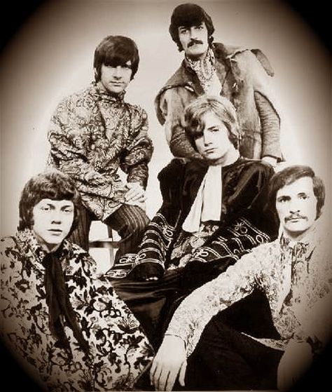 The Moody Blues Justin Hayward, The Moody Blues, Nights In White Satin, 1960s Music, 60s Music, We Will Rock You, Sugar Land, Rock And Roll Bands, British Invasion