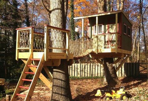 Treehouse With Bridge, Tree House Bridge, Tree House With Bridge, Treehouse Bridge, Treeless Treehouse, Bridge Entrance, Kids Tree House, Tree House Playground, Ewok Village