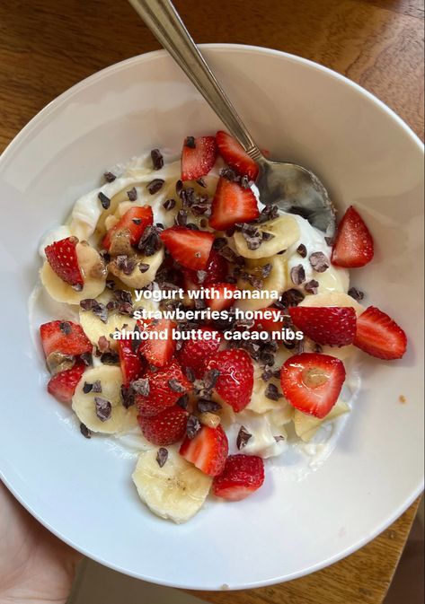 yogurt bowl aesthetic healthy lifestyle morning routine inspo breakfast recipes 2024 vision board strawberries banana easy meals high protein Strawberry Yogurt Breakfast, Healthy Aesthetic Recipes, Healthy Meal Inspo Aesthetic, Breakfast Aesthetic Recipe, High Protein Meals Aesthetic, Aesthetic Meals Healthy, Protein Yogurt Bowls, Healthy Yogurt Bowls, Healthy Meals Aesthetic