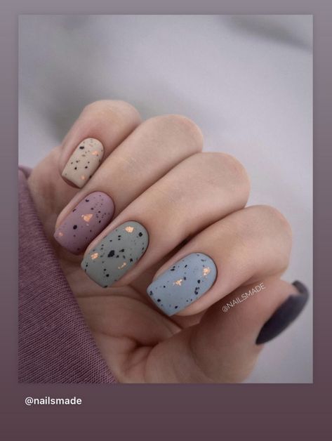 Agust Nails 2024, Mat Nails Ideas, Speckled Nails, Mat Nails, Health 2023, Manicure 2023, Matted Nails, Designs For Short Nails, 2023 Nail