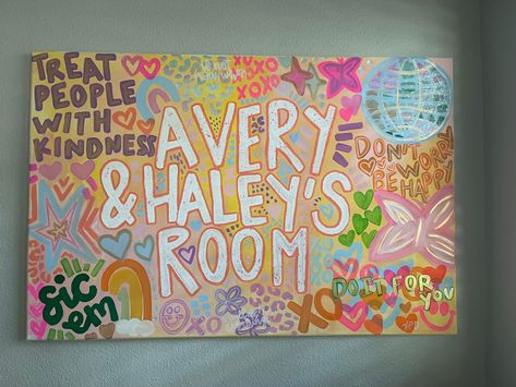 Roommate Canvas Painting, Cute Dorm Room Paintings, Door Name Signs College, Canvas Dorm Paintings, Roommate Door Signs, College Dorm Canvas Art, Dorm Room Signs Doors, Preppy Dorm Painting, College Dorm Canvas Painting