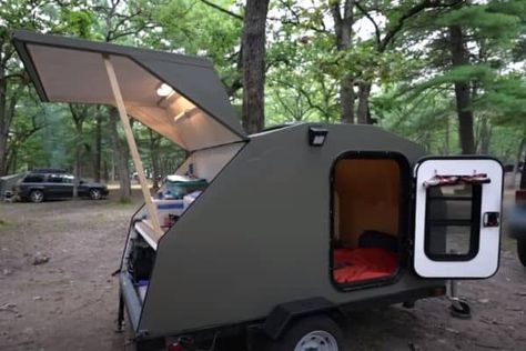 You can build an amazing foam teardrop trailer, AKA a 'foamie," for under $1500 with tools you probably already have. Here's how. Diy Foamie Camper, Foam Camper Build, Diy Teardrop Trailer Plans, Bean Teardrop Trailer, Diy Teardrop Trailer, Cork Sheet, Vent Fan, Plywood Floor, Teardrop Camper