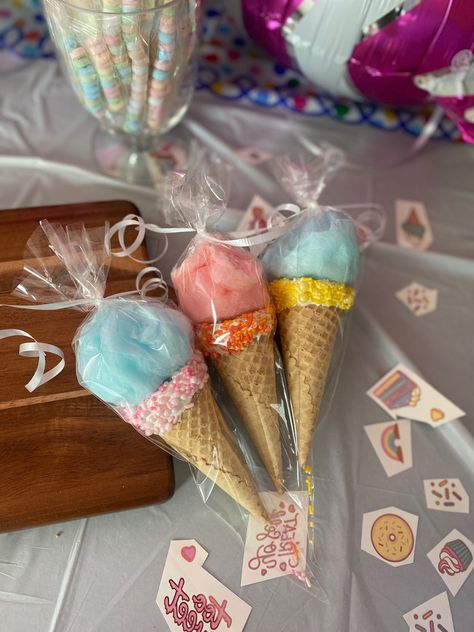 Homemade cotton candy on dipped ice cream cones. Mini Cotton Candy Sticks, Cotton Candy Ice Cream Cones, Cotton Candy Business Ideas, Cotton Candy Booth, Cotton Candy Cones, Cotton Candy Sticks, Homemade Cotton Candy, Dipped Ice Cream Cones, Cotton Candy Ice Cream