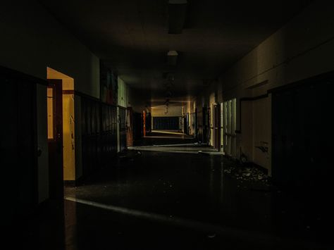 Abandoned School Hallway. Flint, MI Abandon School Aesthetic, Spooky School Aesthetic, Horror School Background, Creepy School Aesthetic, Dark School Hallway, Haunted School Aesthetic, Abandoned School Aesthetic, Empty School Aesthetic, Creepy Classroom