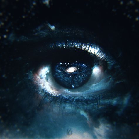 Artificial Intelligence: discover how Human remains in the equation - Sansible. #AI #humankind #artificialintelligence  #MaimGarnier #sansible Galaxy Eyes, Artificial Neural Network, Eyes Artwork, Fantasy Aesthetic, Digital Art Design, Anime Eyes, Pretty Eyes, Eye Art, Blue Aesthetic