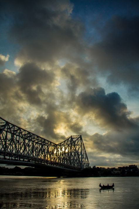 Howrah Bridge Kolkata Photography, Howrah Bridge Kolkata, Kolkata Photography, Howrah Bridge, Kolkata City, Bridge Landscape, Landscape Aesthetic, Durga Pooja, City Life Photography