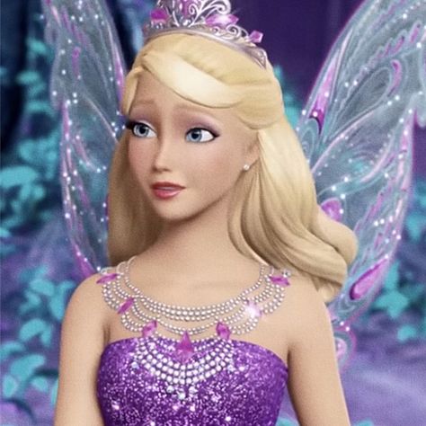 Barbie Fairy, Princess Charm School, Barbie Fairytopia, Barbies Pics, Barbie Cartoon, Barbie Images, Princess Pictures, Disney Princess Wallpaper, Barbie Life