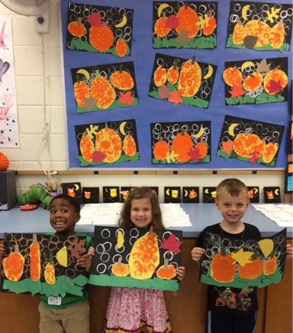 Art with Mr. Giannetto Halloween Process Art For Preschoolers, Fall Processed Art Preschool, Pumpkins Art Preschool, Pumpkin Art Projects For Kindergarten, October Art Kindergarten, Kindergarten Pumpkin Art Projects, Fall Prek Art, Fall Art 1st Grade, Kindergarten Art Fall