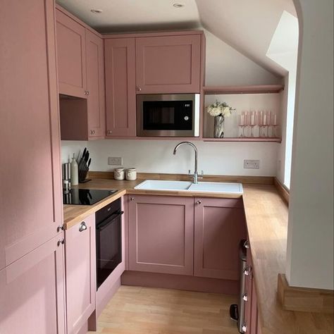 Save this pin for stunning pink kitchen decor ideas that bring a fun and feminine touch to your space. Elevate your home with these creative design inspirations! #PinkKitchen #HomeDecor #InteriorDesignIdeas Tiny Pink Kitchen, Pink Shaker Kitchen, Pink And Wood Kitchen, Small Pink Kitchen, Mauve Kitchen Cabinets, Pink Kitchen Cupboards, Pink Kitchen Cabinets, Pink Kitchen Ideas, Types Of Homes