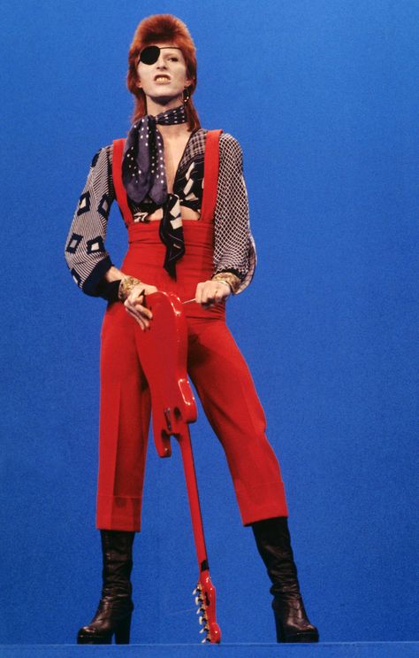 David Bowie Fashion, Glam Rock Style, Fashion 70s, Evolution Of Fashion, Mod Fashion, Glam Rock, 70s Fashion, David Bowie, Style Icon