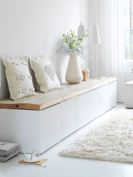 Mit diesen Ikea Besta Hacks holst du des Beste aus aus Ikea Besta raus! | New Swedish Design Besta Ikea, Diy Storage Bench, Decor Ikea, Ikea Besta, Scandinavian Interior Design, White Furniture, Ikea Hacks, Scandinavian Interior, Bench With Storage