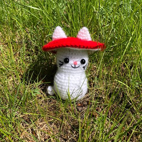 Cat With Mushroom Hat, Cat Crochet, Mushroom Hat, Crochet Mushroom, Crochet Cat, Crochet Ideas, Made By Me, Stuffed Mushrooms, Crochet Hats