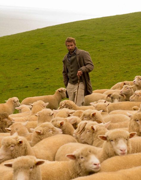 Matthias Schoenaerts as Farmer Oak in "Far from the Madding Crowd" (2015) Gabriel Oak Far From The Madding Crowd, Sheep Farmer Aesthetic, Far From The Madding Crowd Aesthetic, Mathias Schoenaerts, Far From Madding Crowd, Farmer Man, Gabriel Oak, Far From The Madding Crowd, Matthias Schoenaerts