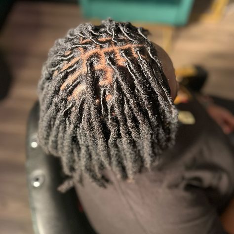 Let those locs breathe every once in a while 😮‍💨. Do you like retwist only appointments or do you prefer a style each time? 💜Follow @rhi.twists for more Locspiration. 🛍️Shop loc aftercare products, merch and more at @shoprhi.twists . 📌 Save this post for your Locspiration. .⁣ .⁣ .⁣ .⁣ .⁣ .⁣ .⁣ #womenslocs #loctips #pittsburghloctitian #retwist #pittsburghlocs #bestloctitian #locs #dreads #loctitian #starterlocs #pittsburghstylist #naturalhair #babylocs #maturelocs #retwistdreads #beslo... Starter Locs, A Style, Locs, Natural Hair Styles, Twist, Hair