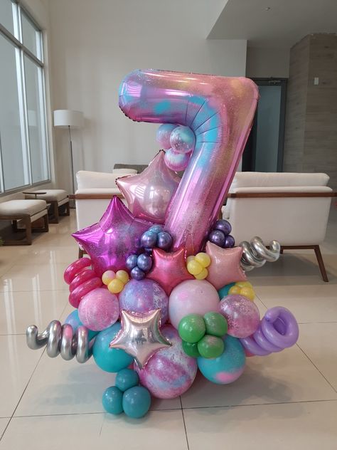 Tie Dye Balloon Decor, 7 Birthday Balloon Bouquet, 6 Balloon Bouquet, 7 Balloon Bouquet, Tie Dye Balloons, Tye Dye Themed Birthday Party, Tie Dye Balloon Garland, Number 7 Balloon Bouquet, Tie Dye Decorations Party