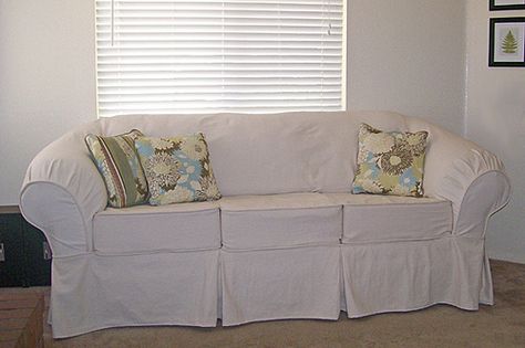 Pottery Barn Couch, Diy Sofa Cover, Couch Slipcover, Slipcover Sofa, Ikea Couch, Cover Couch, White Inspiration, Sectional Slipcover, Diy Couch