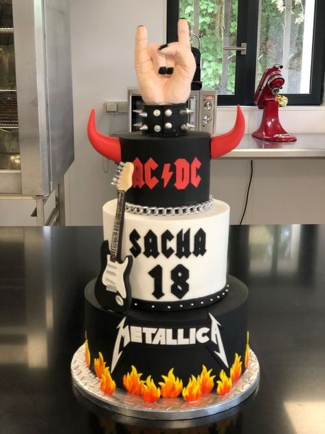 Rock And Roll Cake Ideas, Rock Birthday Cake, Rock And Roll Cake, Bolo Rock, Pastel Rock, Punk Cake, Rock Cakes, Rock And Roll Birthday, Music Cakes