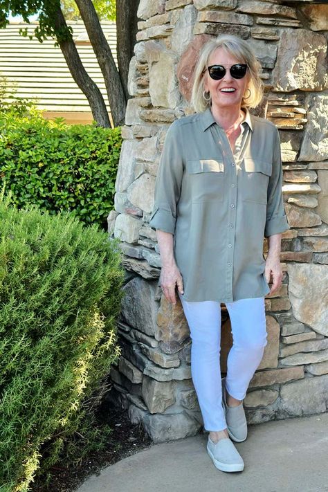 Easy Casual Looks From Kohls Comfy Summer Outfits, Better Style, Over 50 Womens Fashion, Simply Vera, Fashion Over 50, Summer Looks, Classy Outfits, Summer Casual, Fashion Ideas