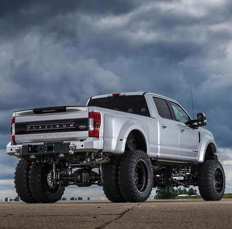 Ford F450 Dually Lifted, Diesel Trucks Ford, Big Ford Trucks, Ford Trucks F150, Super Duty Trucks, Trucks Lifted Diesel, Dually Trucks, Built Ford Tough, Custom Pickup Trucks