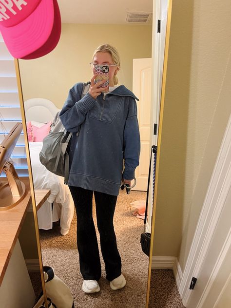 Aerie Work Outfits, Aerie Sweatshirt Outfit, Aerie Outfits, Aerie Outfit, Aerie Style, Oversized Sweatshirt Outfit, Lazy Fits, Aerie Leggings, My Aura