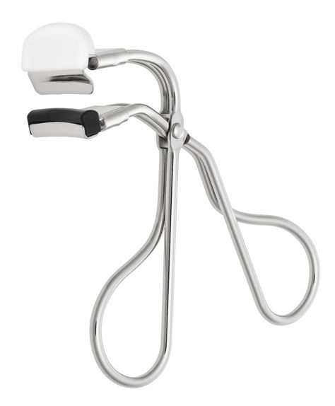 30 beauty buys under $30 Shu Uemura Eyelash Curler, Makeup For Small Eyes, Best Eyelash Curler, Makeup Icons, Perfect Eyelashes, S Curl, Eyelash Curlers, Curl Lashes, Lash Curler