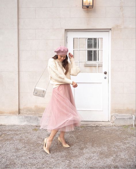 Pink Tulle Skirt Outfit, Tweet Jacket, Tulle Skirt Outfit, Skirt Outfit Fall, Tulle Skirts Outfit, Pink Tulle Skirt, Twirly Skirt, K Style, Cardigan Outfit