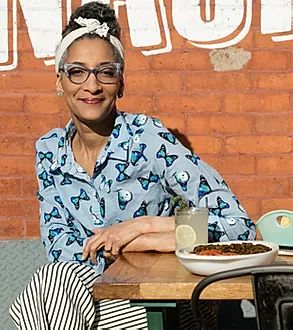 The Official Site for Carla Hall - Chef and Motivational Speaker | Carla Hall Ke Five Flavor Pound Cake, Carla Hall, Apple Donuts, Chocolate Oatmeal Cookies, Chicken Curry Salad, Eat Pretty, Chocolate Oatmeal, The Chew, Strawberry Dip