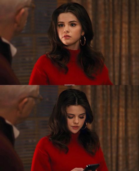 Mabel Mora Hair, Selena Gomez Short Hair Only Murders In The Building Outfit, Selena Gomez Short Hair Only Murders In The Building, Only Murders In The Building Mabel, Selena Movie, Selena Gomez Short Hair, Selena Gomez Hair, Only Murders In The Building, Selena Gomez Outfits