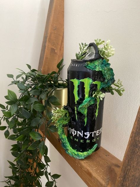 Green Monster Drink, Monster Cans Diy, Free Spirit Art, Monster Decorations, Clay Monsters, Diy Monsters, Monster Crafts, Vaporwave Wallpaper, Monster Energy Drink