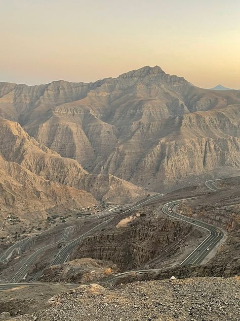 aesthetic wallpaper mountain road scenery Ras Al Khaimah Aesthetic, Uae Aesthetic, History Wallpaper, Peaky Blinders Wallpaper, Mountain Aesthetic, Arabian Peninsula, Ras Al Khaimah, Al Ain, Mountain Photography